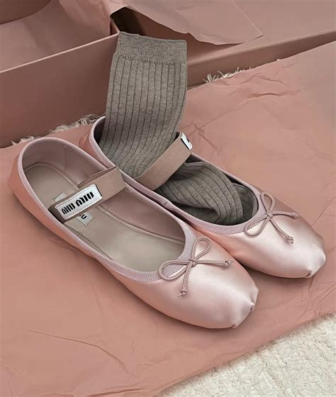 miu miu flats sale